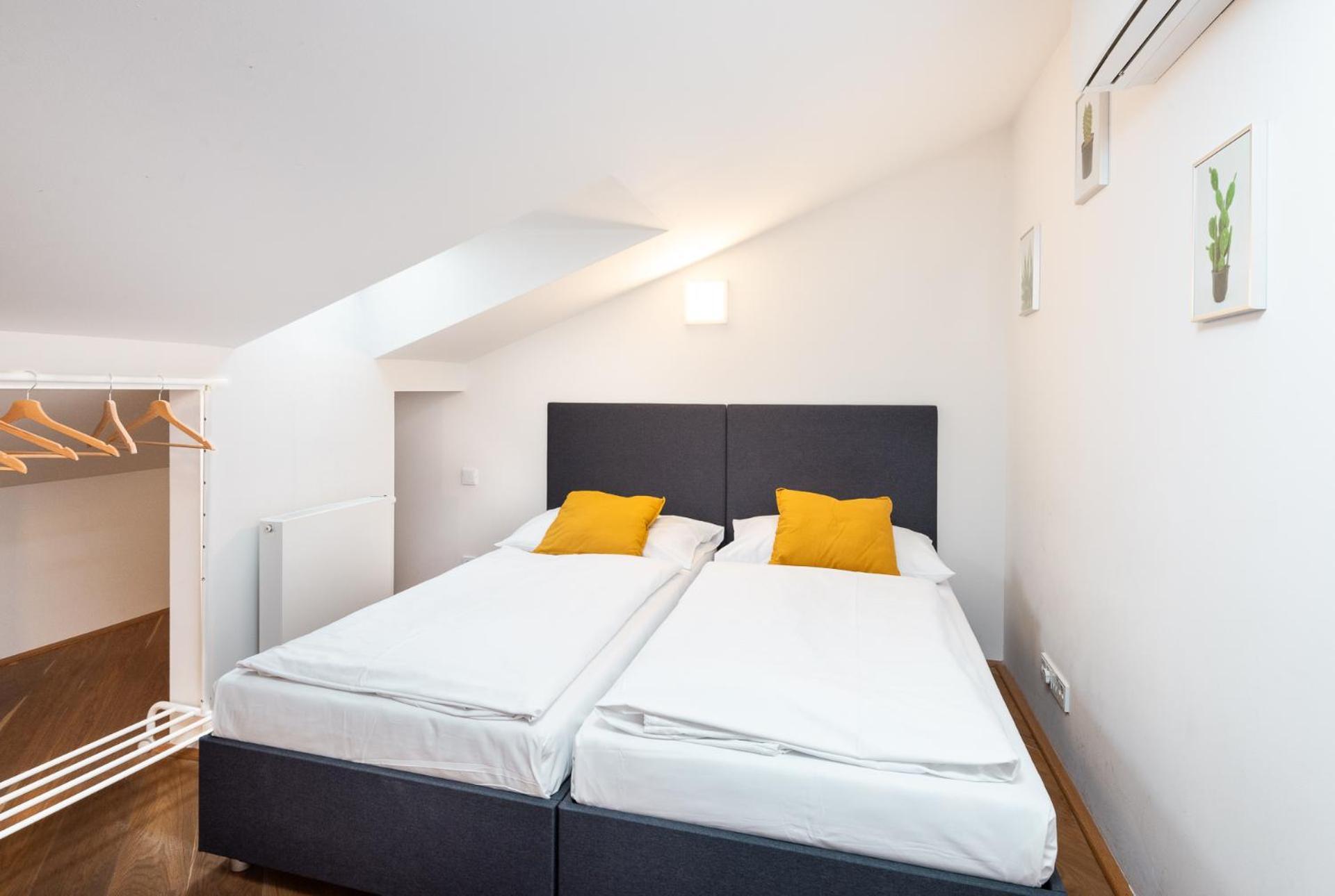 Rehorova Apartments Prága Kültér fotó