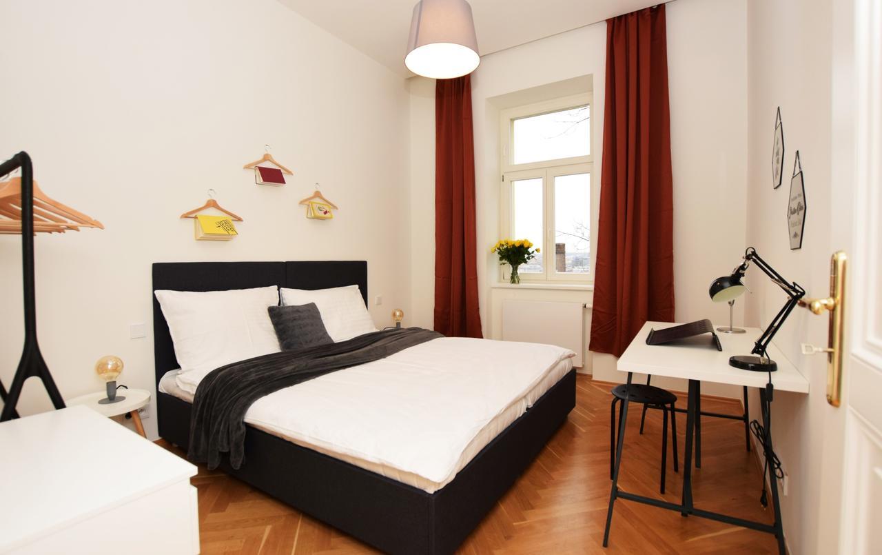 Rehorova Apartments Prága Kültér fotó