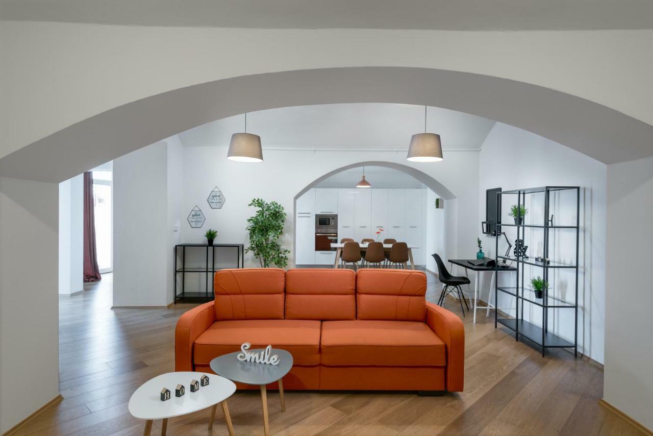 Rehorova Apartments Prága Kültér fotó